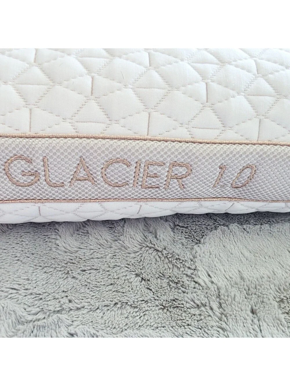 BEDGEAR Glacier 1.0 Ver-Tex Performance Pillow